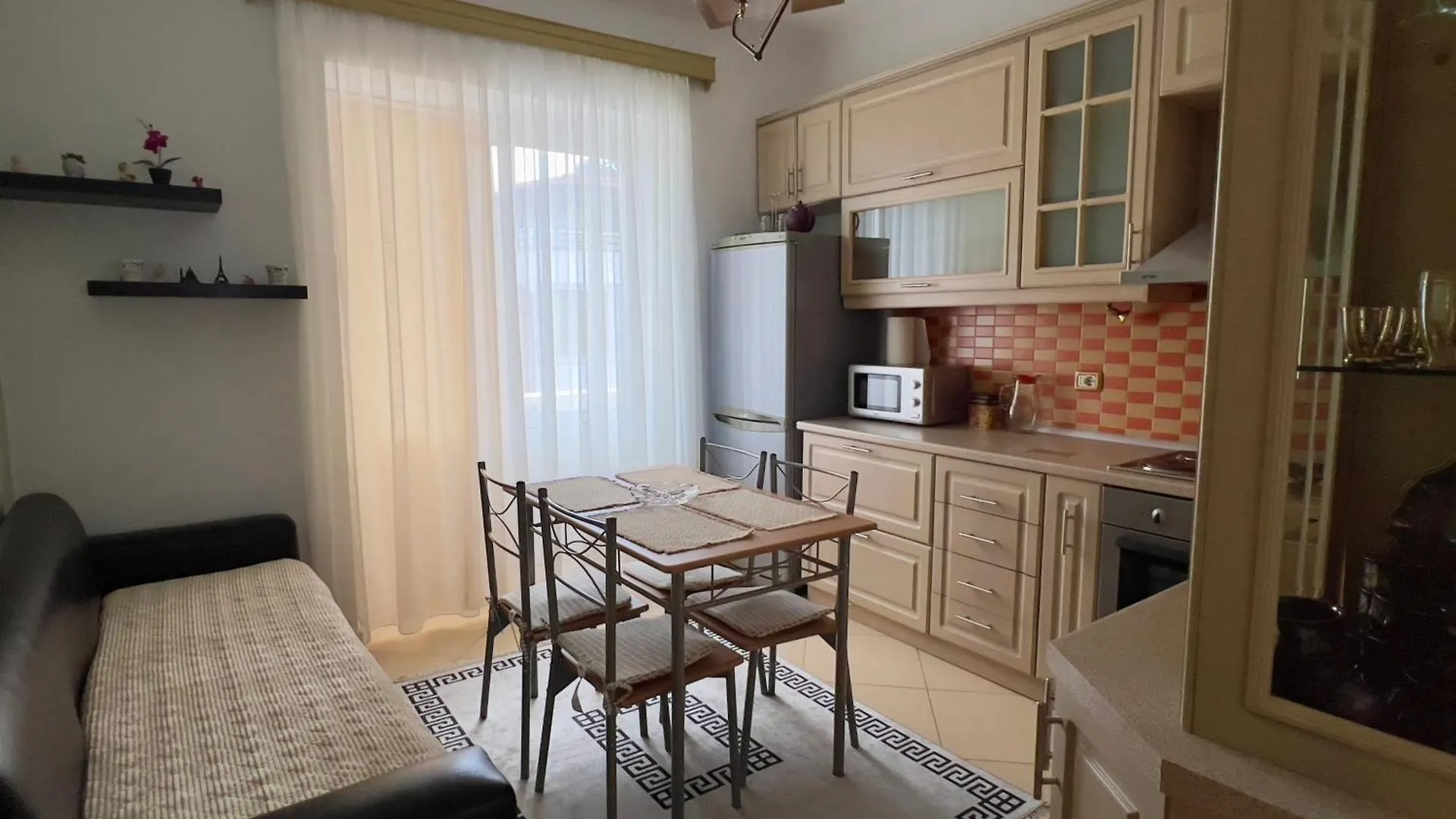 Central City Suite Berat Apartment