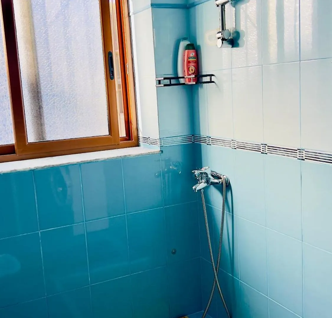 Berat Central Promenade House Appartement