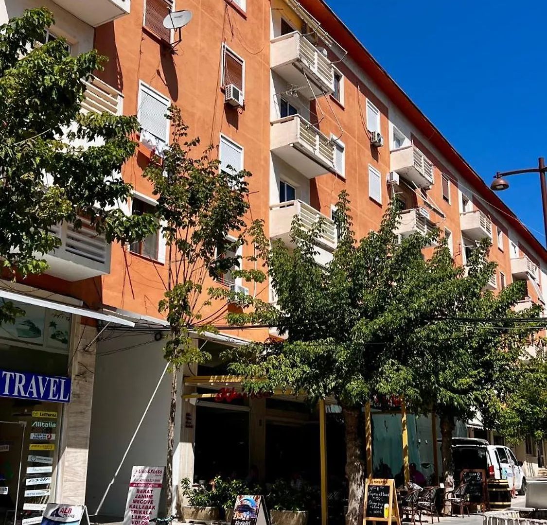 Berat Central Promenade House 0*,  Albanië