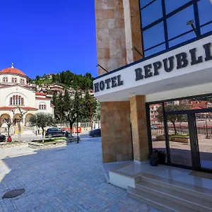 Republika מלון